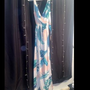 Saved by the dress, Hawaiian floral maxi dress with slits